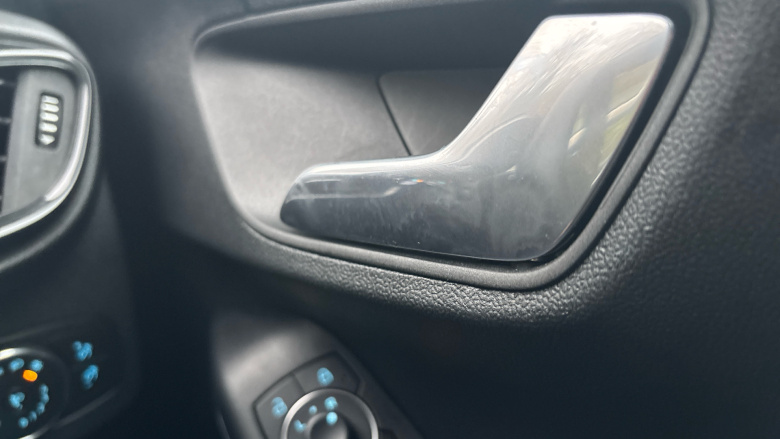 Ford Puma 1.0 EcoBoost Hybrid mHEV Titanium 5dr Petrol Hatchback